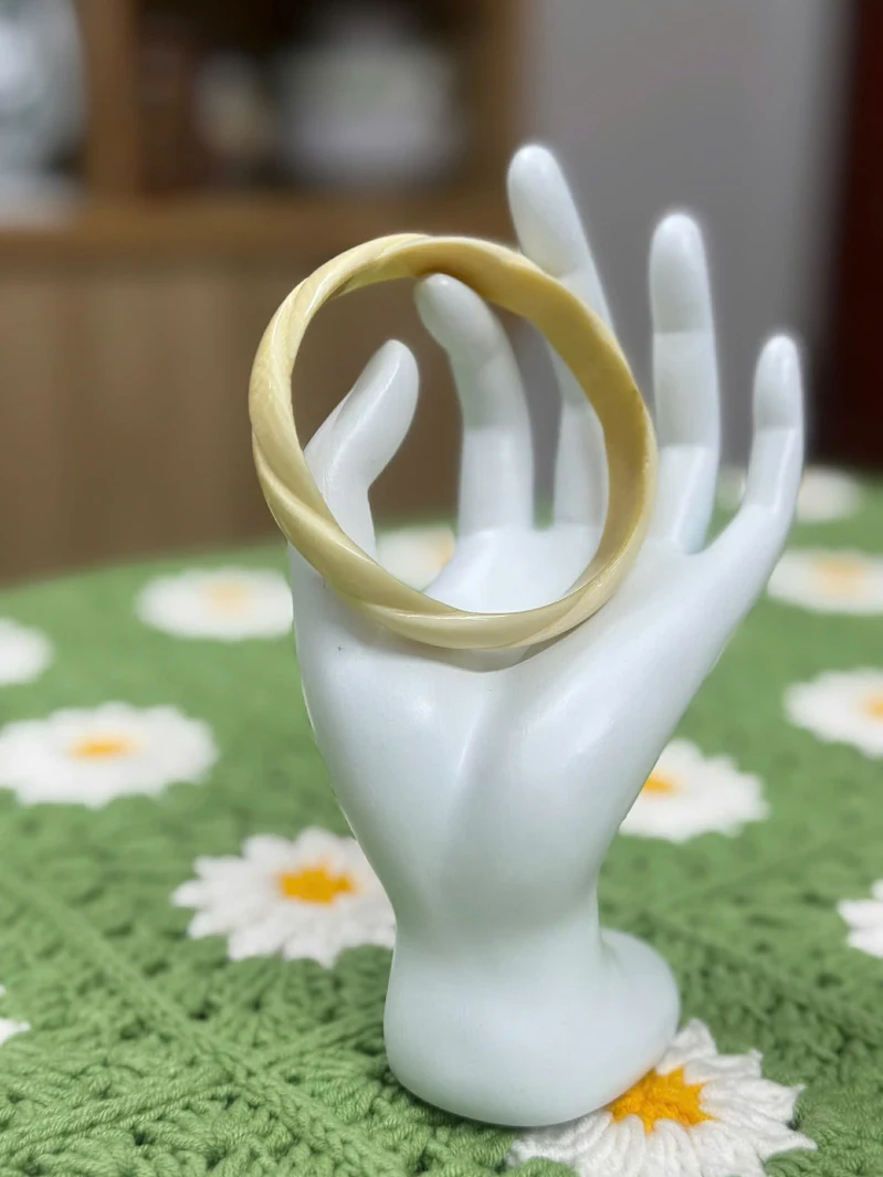 Pure Ivory Bangle - Image 2
