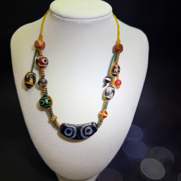 Alternative view of Tibet Vintage Style Dzi Bead Mixed