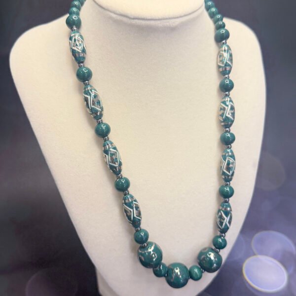 Alternative view of Japanese Ceramic Necklace