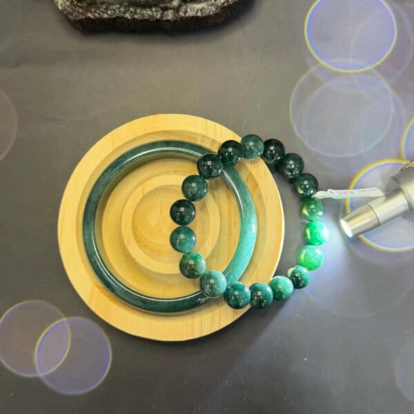 Alternative view of Jadeite Set Free Gift Jadeite Ring