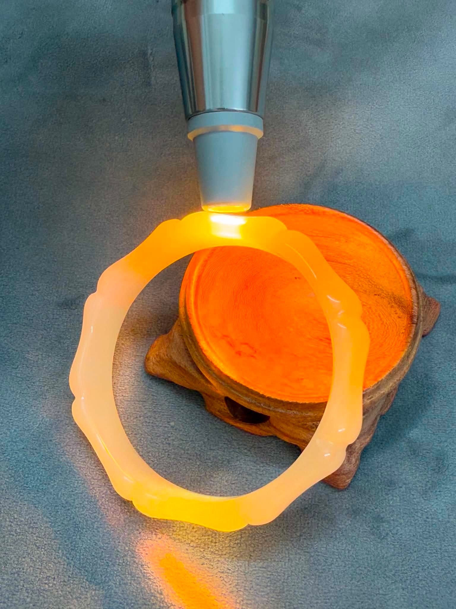 Pure Bamboo Style Chalcedony Bangle - Image 3